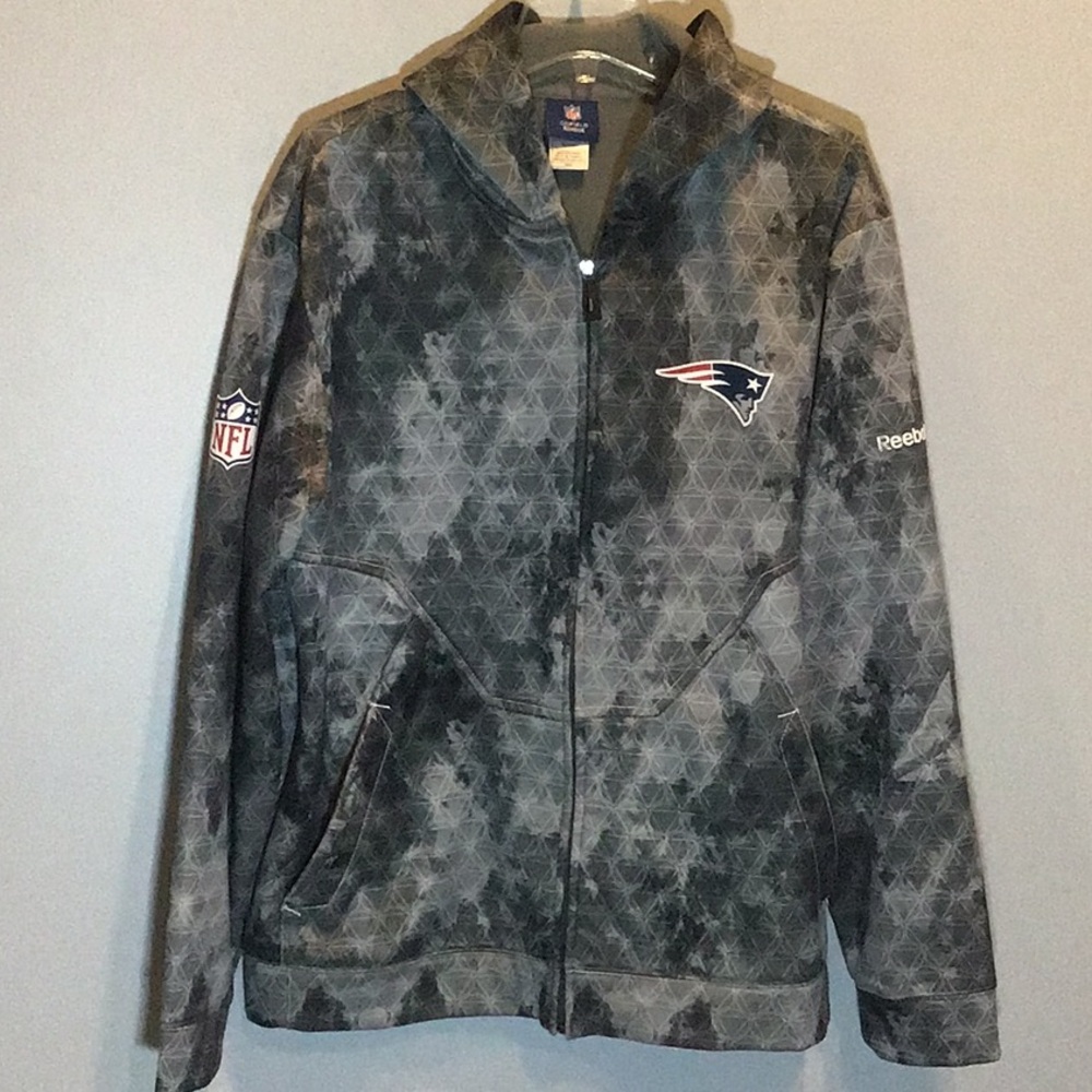 Reebok NFL NE Patriots zip up hoodie jacket